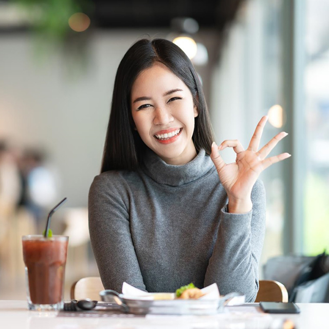 lady giving ok sign